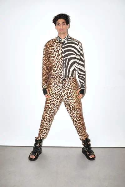 Look 46